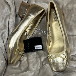 Forever 21 Gold Metallic Flats